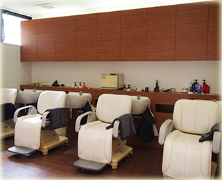 ALICE鶴見店美容室：シャンプー台